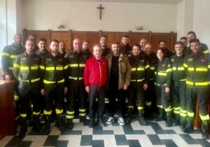 Girifalco, il sindaco riceve i nuovi vigili del fuoco volontari