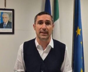 Depositata in Calabria legge sui due nuovi sottosegretari alla Presidenza della Giunta: Alecci presenta interrogazione