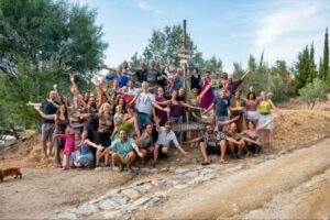 Tra suolo vivo e nuove pratiche e comunità rurali: il grande successo del Green Roots Fest 2026 di “Terranima.Farm” a Badolato