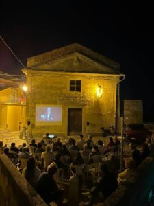 SPAc Cinema, grande successo e tante emozioni a Badolato per la rassegna “Ciak. Si Beve!”