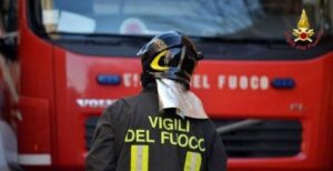 Tre persone soccorse per esalazioni in una cantina con travaso di mosto
